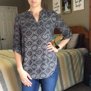 Black patterned top
